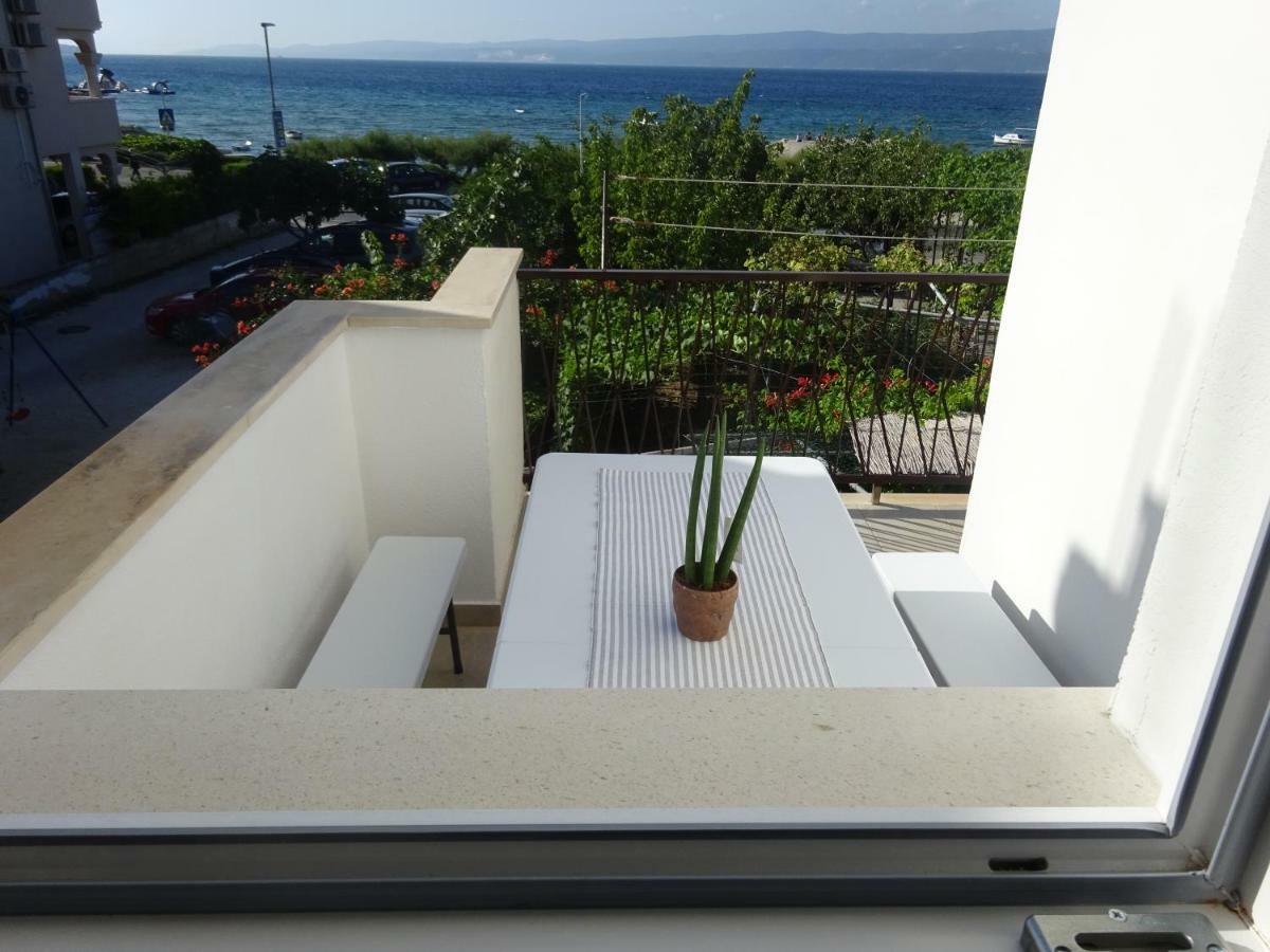 Apartment Duce Omis Exterior photo